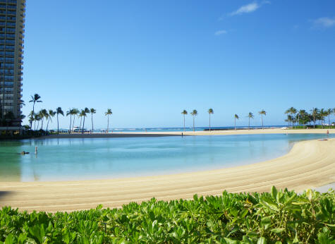 Kahanamoku Beach in Waikiki